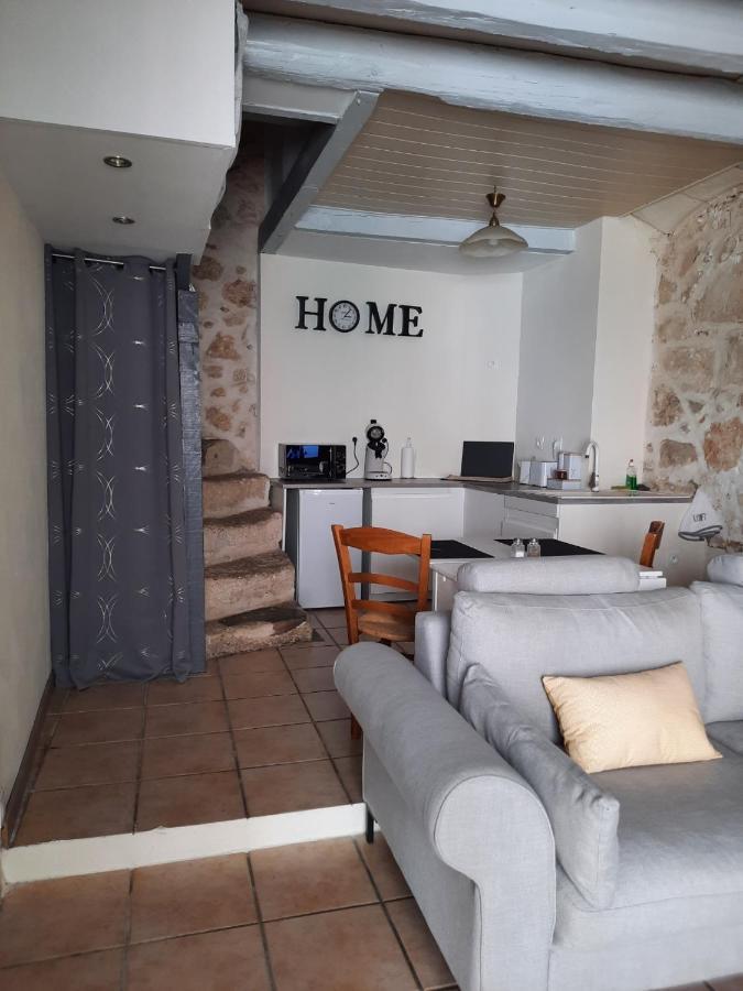 Maison Avec Jacuzzi Saint-Mitre-les-Remparts Exteriör bild